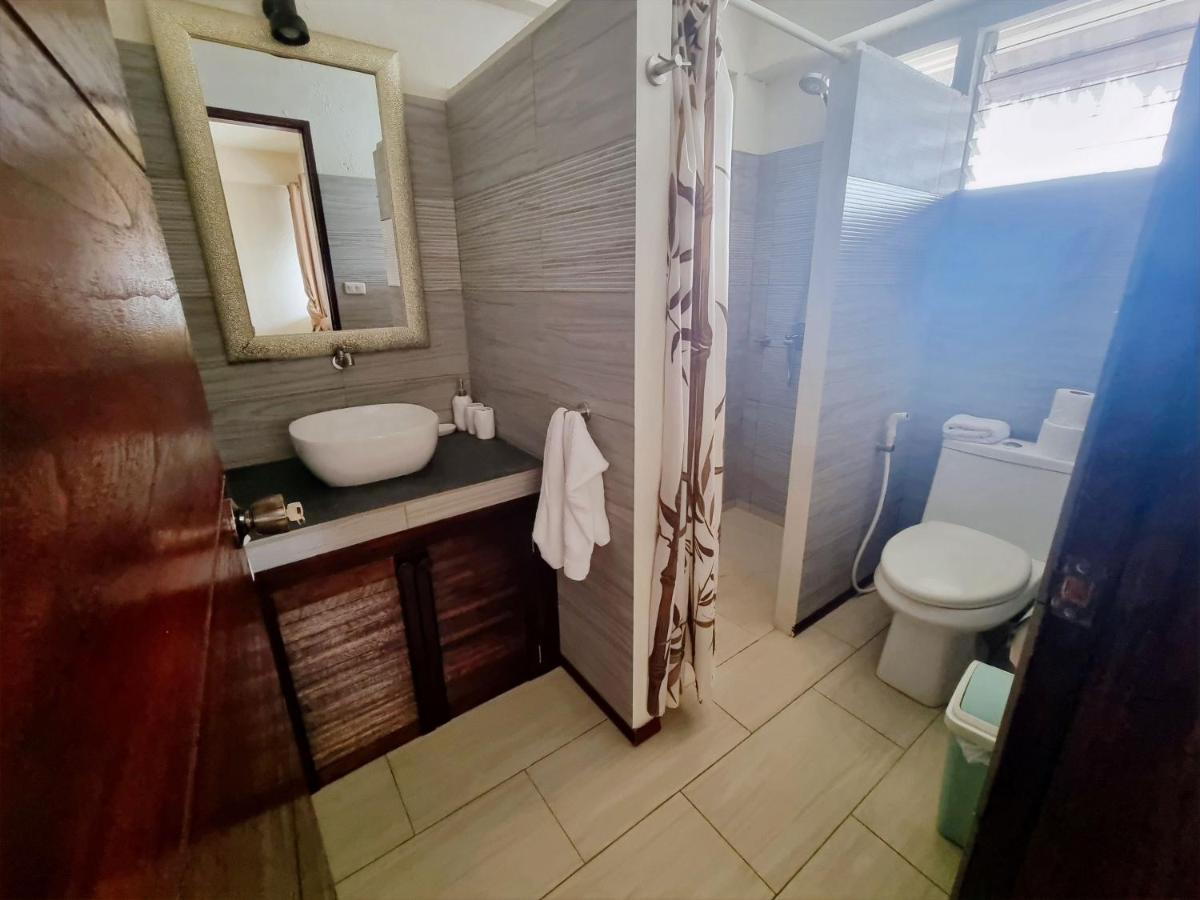 Angelina Beach Resort & Italian Restaurant Malapascua Екстер'єр фото
