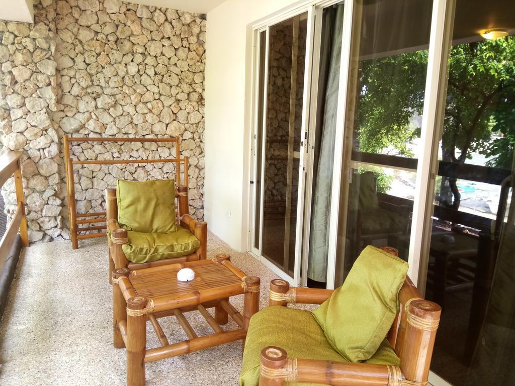 Angelina Beach Resort & Italian Restaurant Malapascua Екстер'єр фото